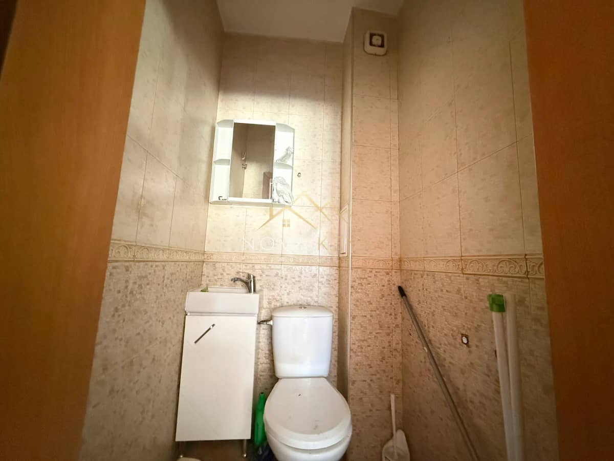 Търговско помещение на отлична локация в Банско — търговски обекти — за продажба — център Банско — Bansko (6)